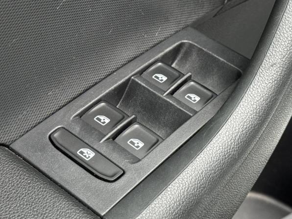 Skoda Rapid II с пробегом 2022 года, цена 1 620 000 рублей, 89819 км, лифтбек, Автокод Объявления
