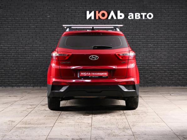 Hyundai Creta I с пробегом 2017 года, цена 1 670 000 рублей, 135370 км, внедорожник, Автокод Объявления