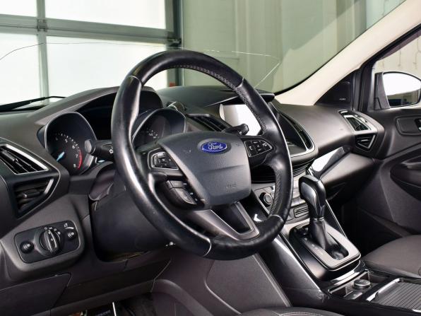 Ford Kuga II Рестайлинг с пробегом 2017 года, цена 1 565 995 рублей, 114523 км, внедорожник, Автокод Объявления