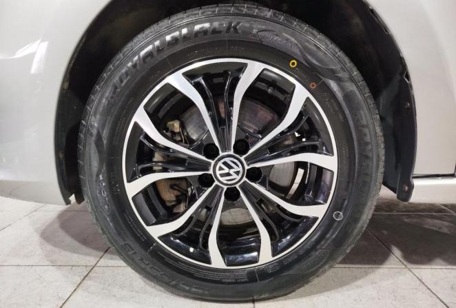 Volkswagen Polo V Рестайлинг с пробегом 2018 года, цена 1 320 000 рублей, 71769 км, седан, Автокод Объявления