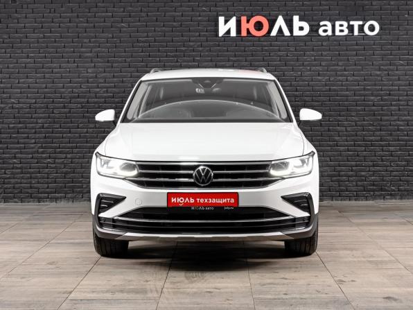 Volkswagen Tiguan II Рестайлинг с пробегом 2021 года, цена 3 550 000 рублей, 64781 км, внедорожник, Автокод Объявления