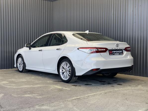 Toyota Camry VIII (XV70) с пробегом 2018 года, цена 2 695 000 рублей, 88814 км, седан, Автокод Объявления