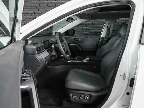 Toyota RAV4 VI (XA60) с пробегом 2025 года, цена 4 070 000 рублей, 48 км, внедорожник, Автокод Объявления