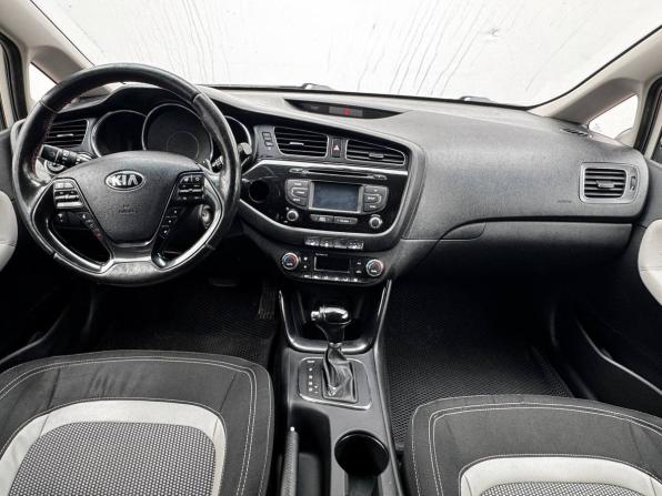 Kia Ceed II с пробегом 2015 года, цена 1 155 000 рублей, 200438 км, универсал, Автокод Объявления