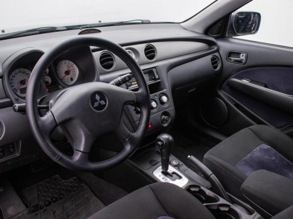 Mitsubishi Outlander I с пробегом 2006 года, цена 845 000 рублей, 144305 км, внедорожник, Автокод Объявления