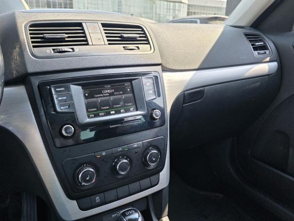 Skoda Yeti I Рестайлинг с пробегом 2015 года, цена 893 000 рублей, 187130 км, внедорожник, Автокод Объявления