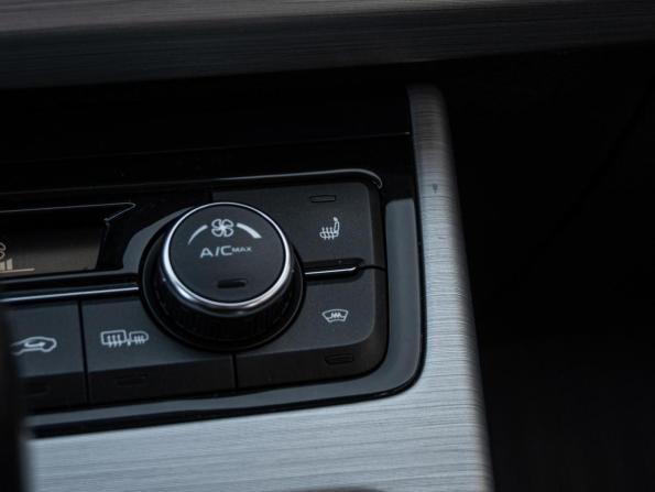 Geely Atlas I с пробегом 2018 года, цена 1 264 070 рублей, 84511 км, внедорожник, Автокод Объявления