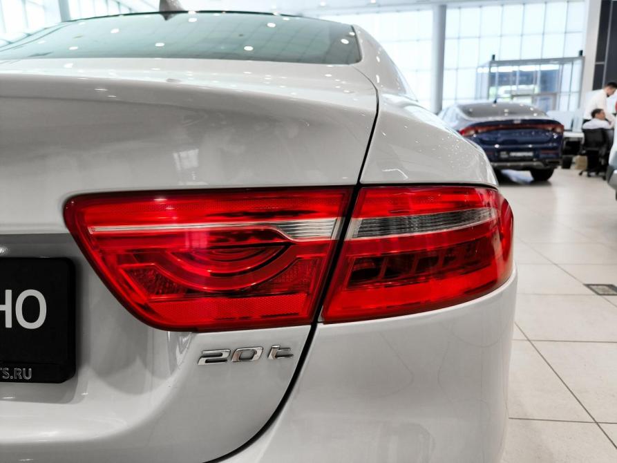 Jaguar XE I Казань  - изображение 12