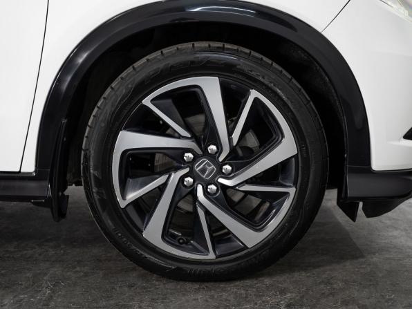 Honda Vezel I с пробегом 2016 года, цена 1 550 000 рублей, 151483 км, внедорожник, Автокод Объявления