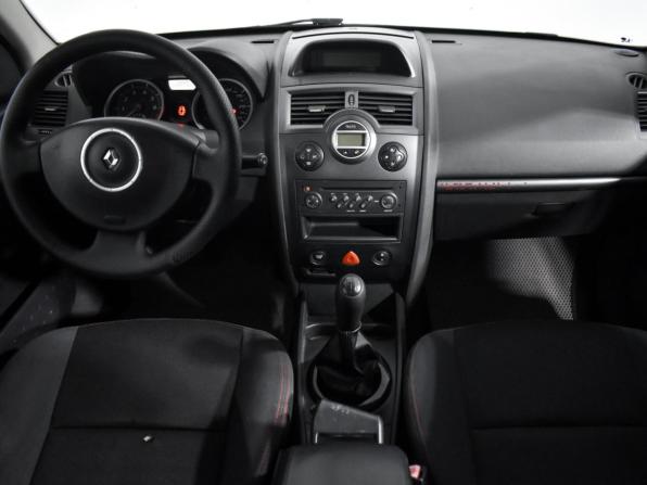 Renault Megane II Рестайлинг с пробегом 2007 года, цена 325 000 рублей, 286253 км, седан, Автокод Объявления