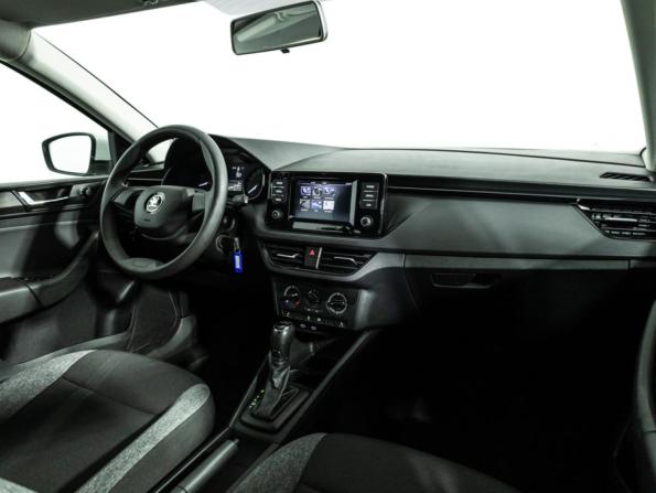 Skoda Rapid II с пробегом 2021 года, цена 1 599 700 рублей, 101483 км, лифтбек, Автокод Объявления