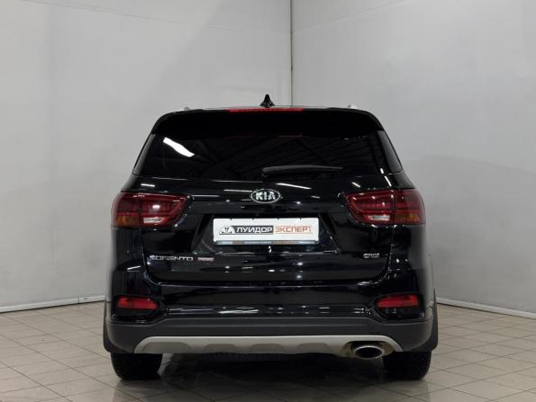 Kia Sorento III Prime Рестайлинг с пробегом 2018 года, цена 2 800 000 рублей, 152002 км, внедорожник, Автокод Объявления