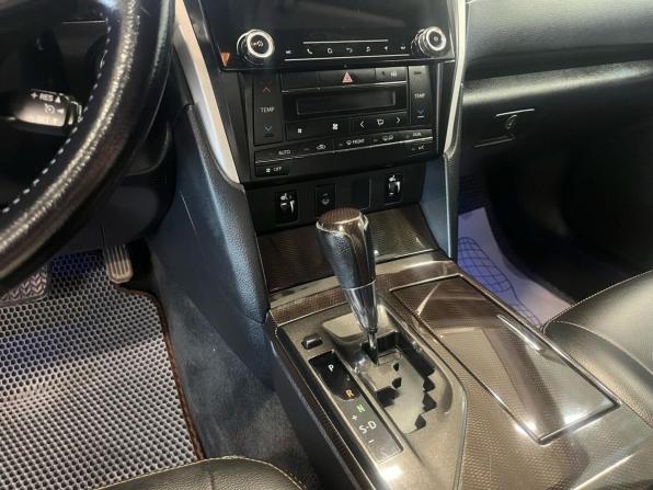 Toyota Camry VII (XV50) Рестайлинг с пробегом 2015 года, цена 1 884 100 рублей, 97886 км, седан, Автокод Объявления