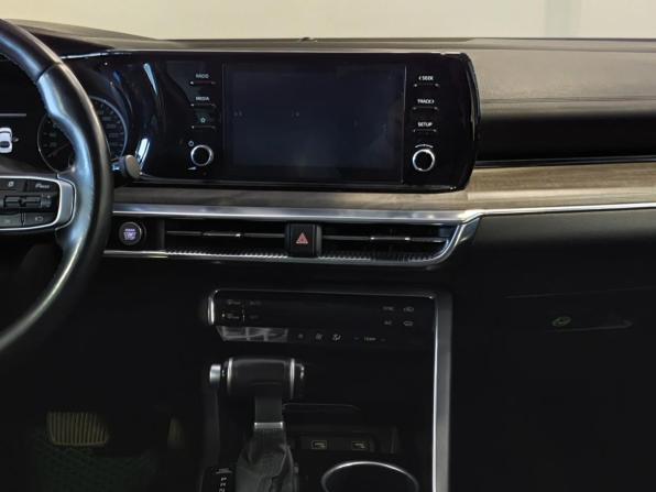 Kia K5 III с пробегом 2021 года, цена 2 400 000 рублей, 93147 км, седан, Автокод Объявления