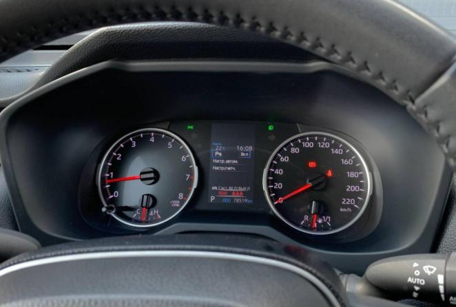 Toyota RAV4 V (XA50) с пробегом 2021 года, цена 3 770 000 рублей, 78000 км, внедорожник, Автокод Объявления