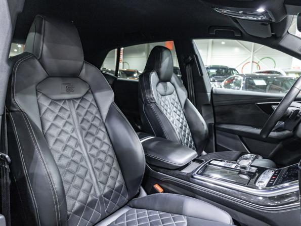 Audi Q8 I (4M) с пробегом 2021 года, цена 9 900 000 рублей, 49275 км, внедорожник, Автокод Объявления