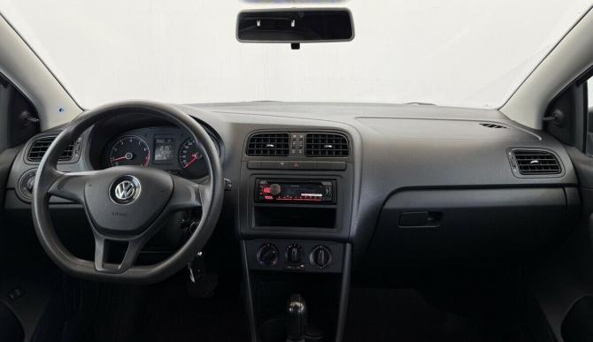 Volkswagen Polo V Рестайлинг с пробегом 2019 года, цена 1 345 000 рублей, 75279 км, седан, Автокод Объявления