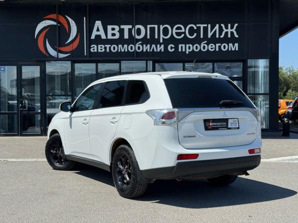 Mitsubishi Outlander III Рестайлинг с пробегом 2014 года, цена 1 590 500 рублей, 189132 км, внедорожник, Автокод Объявления