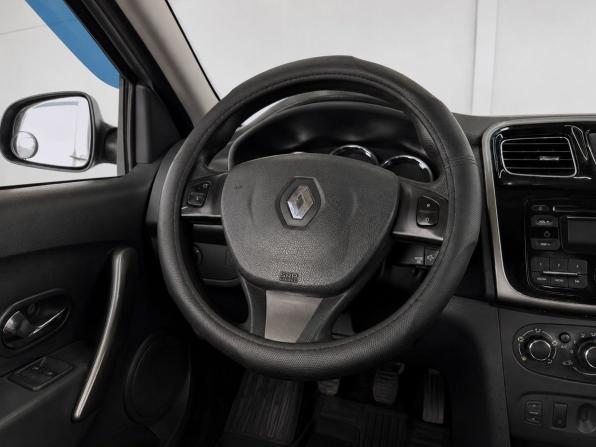 Renault Logan II с пробегом 2014 года, цена 649 000 рублей, 178072 км, седан, Автокод Объявления