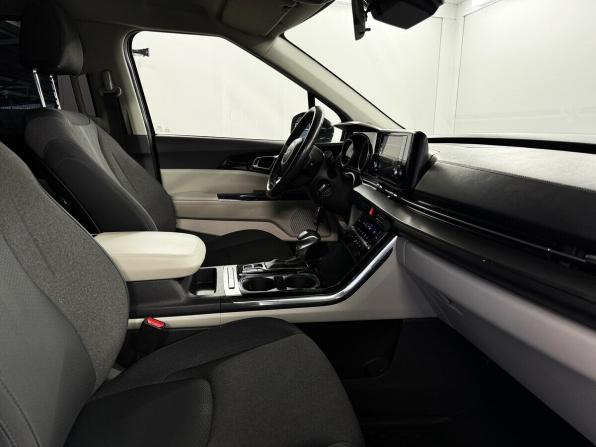 Kia Carnival IV с пробегом 2022 года, цена 4 255 000 рублей, 91874 км, минивэн, Автокод Объявления