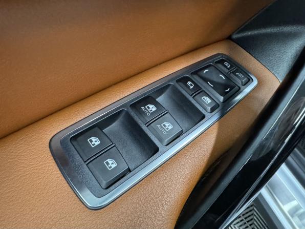 Lada (ВАЗ) Vesta I Рестайлинг (NG) с пробегом 2024 года, цена 1 629 000 рублей, 37731 км, универсал, Автокод Объявления