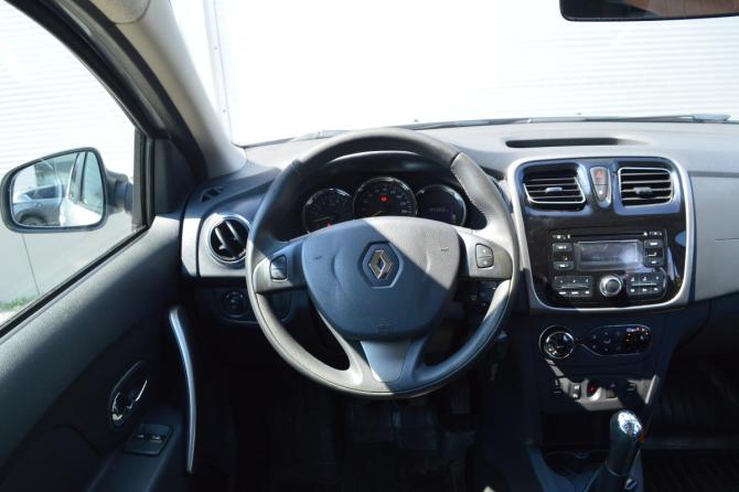 Renault Sandero II с пробегом 2016 года, цена 750 000 рублей, 194360 км, хэтчбек, Автокод Объявления
