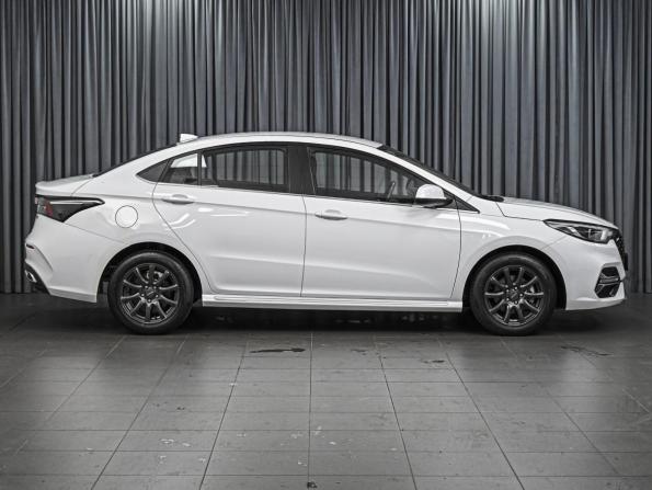 Omoda S5 с пробегом 2024 года, цена 1 575 845 рублей, 22042 км, седан, Автокод Объявления