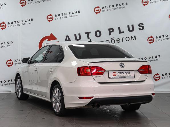 Volkswagen Jetta VI с пробегом 2013 года, цена 999 000 рублей, 200598 км, седан, Автокод Объявления