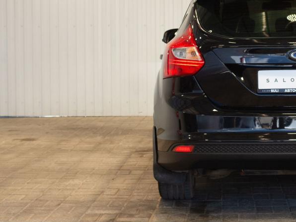 Ford Focus III с пробегом 2012 года, цена 995 000 рублей, 156159 км, хэтчбек, Автокод Объявления