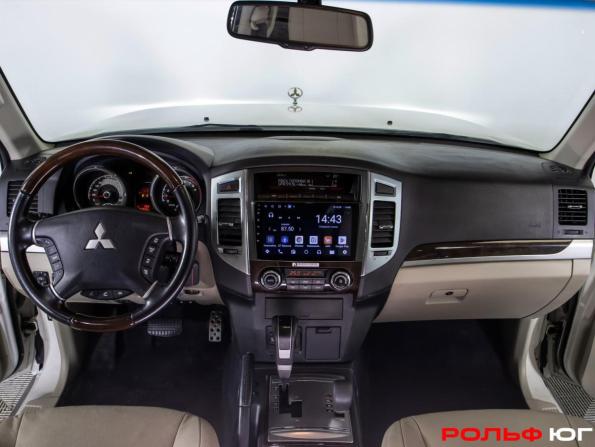 Mitsubishi Pajero IV Рестайлинг 2 с пробегом 2019 года, цена 3 448 000 рублей, 74840 км, внедорожник, Автокод Объявления