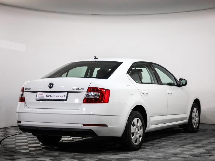 Skoda Octavia III (A7) Рестайлинг Санкт-Петербург  - изображение 6