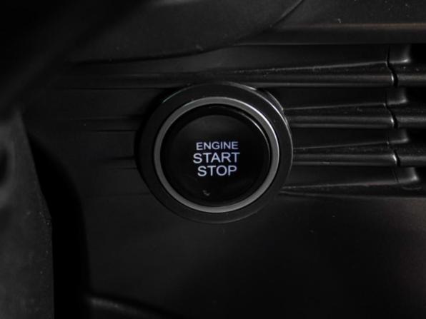 Hyundai Bayon I с пробегом 2023 года, цена 2 649 000 рублей, 30949 км, внедорожник, Автокод Объявления