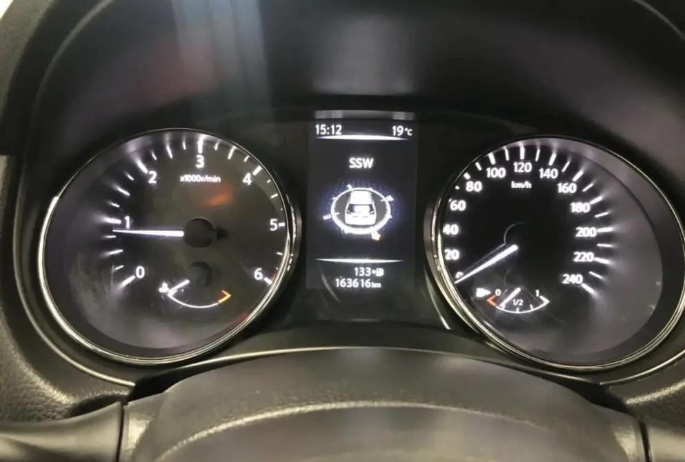 Nissan X-Trail III Астрахань  - изображение 15
