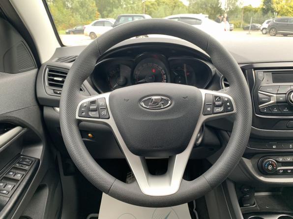 Lada (ВАЗ) Vesta I с пробегом 2021 года, цена 1 250 000 рублей, 44288 км, седан, Автокод Объявления