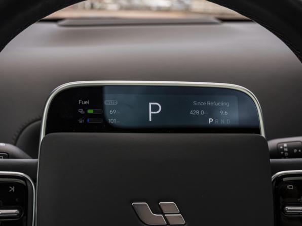 Li Auto (Lixiang) L7 I с пробегом 2023 года, цена 5 890 000 рублей, 33000 км, внедорожник, Автокод Объявления