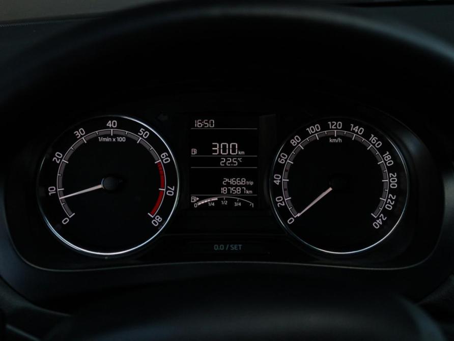 Skoda Rapid I Рестайлинг Москва  - изображение 21