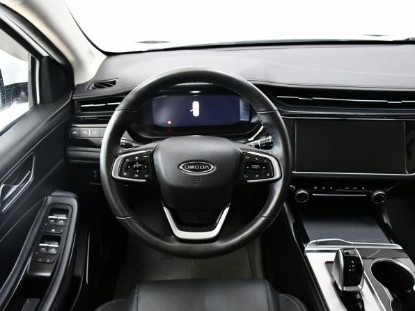 Omoda S5 с пробегом 2023 года, цена 1 617 000 рублей, 56904 км, седан, Автокод Объявления