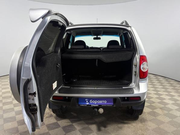Chevrolet Niva I Рестайлинг с пробегом 2011 года, цена 520 000 рублей, 110270 км, внедорожник, Автокод Объявления