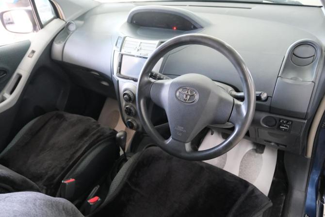 Toyota Vitz II (XP90) с пробегом 2005 года, цена 589 000 рублей, 148700 км, хэтчбек, Автокод Объявления