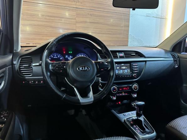 Kia Rio IV с пробегом 2017 года, цена 1 299 990 рублей, 175414 км, седан, Автокод Объявления