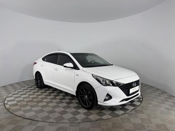 Hyundai Solaris II Рестайлинг с пробегом 2021 года, цена 1 459 000 рублей, 139125 км, седан, Автокод Объявления