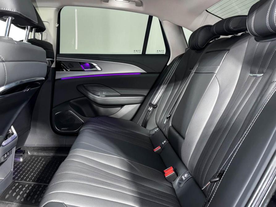 Hongqi H5 II Санкт-Петербург  - изображение 13