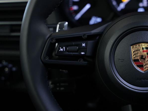 Porsche Macan I Рестайлинг 2 с пробегом 2025 года, цена 12 340 000 рублей, 45 км, внедорожник, Автокод Объявления