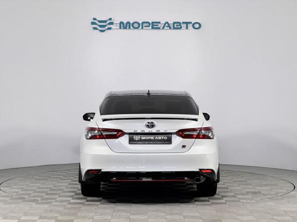 Toyota Camry VIII (XV70) Рестайлинг с пробегом 2021 года, цена 3 350 000 рублей, 44527 км, седан, Автокод Объявления