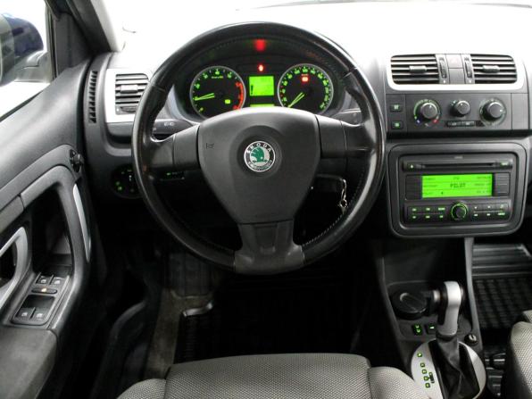 Skoda Fabia II с пробегом 2008 года, цена 630 000 рублей, 108165 км, хэтчбек, Автокод Объявления