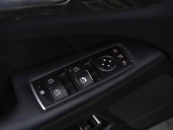 Mercedes-Benz CLS II (C218) Рестайлинг с пробегом 2015 года, цена 2 998 527 рублей, 162468 км, седан, Автокод Объявления