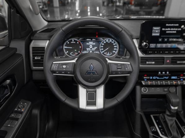 Mitsubishi L200 VI с пробегом 2026 года, цена 5 600 000 рублей, 56 км, пикап, Автокод Объявления