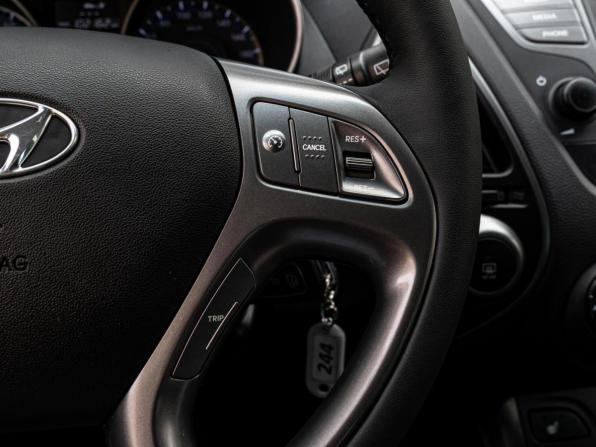 Hyundai ix35 I Рестайлинг с пробегом 2015 года, цена 1 690 000 рублей, 102162 км, внедорожник, Автокод Объявления