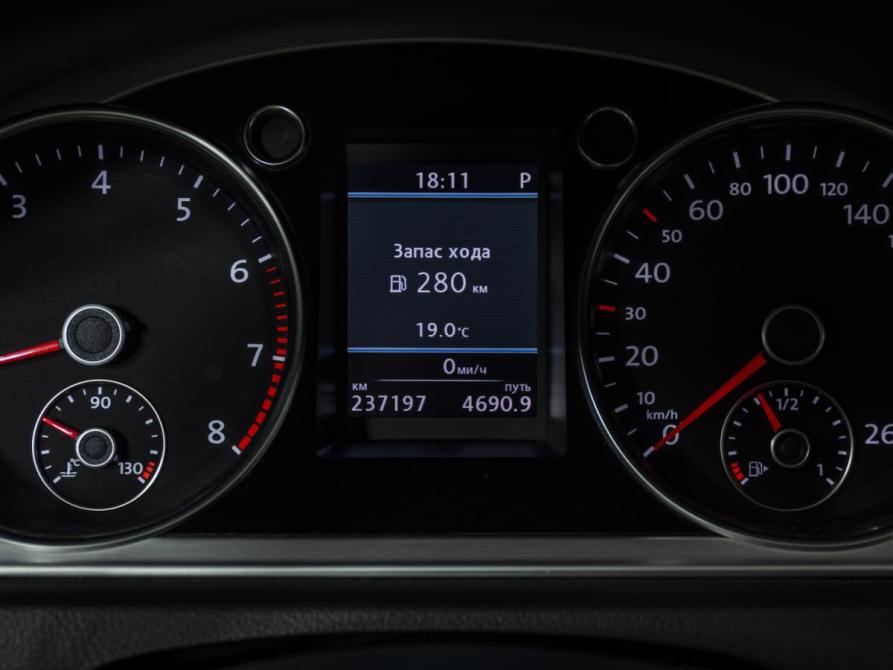 Volkswagen Passat B7 Москва  - изображение 11