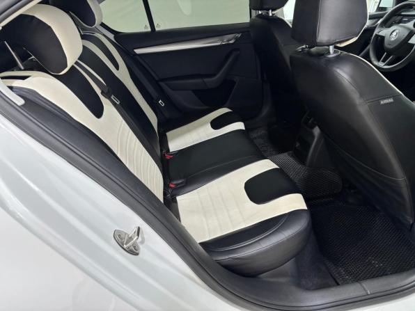 Skoda Octavia III (A7) Рестайлинг с пробегом 2019 года, цена 1 495 000 рублей, 143616 км, лифтбек, Автокод Объявления